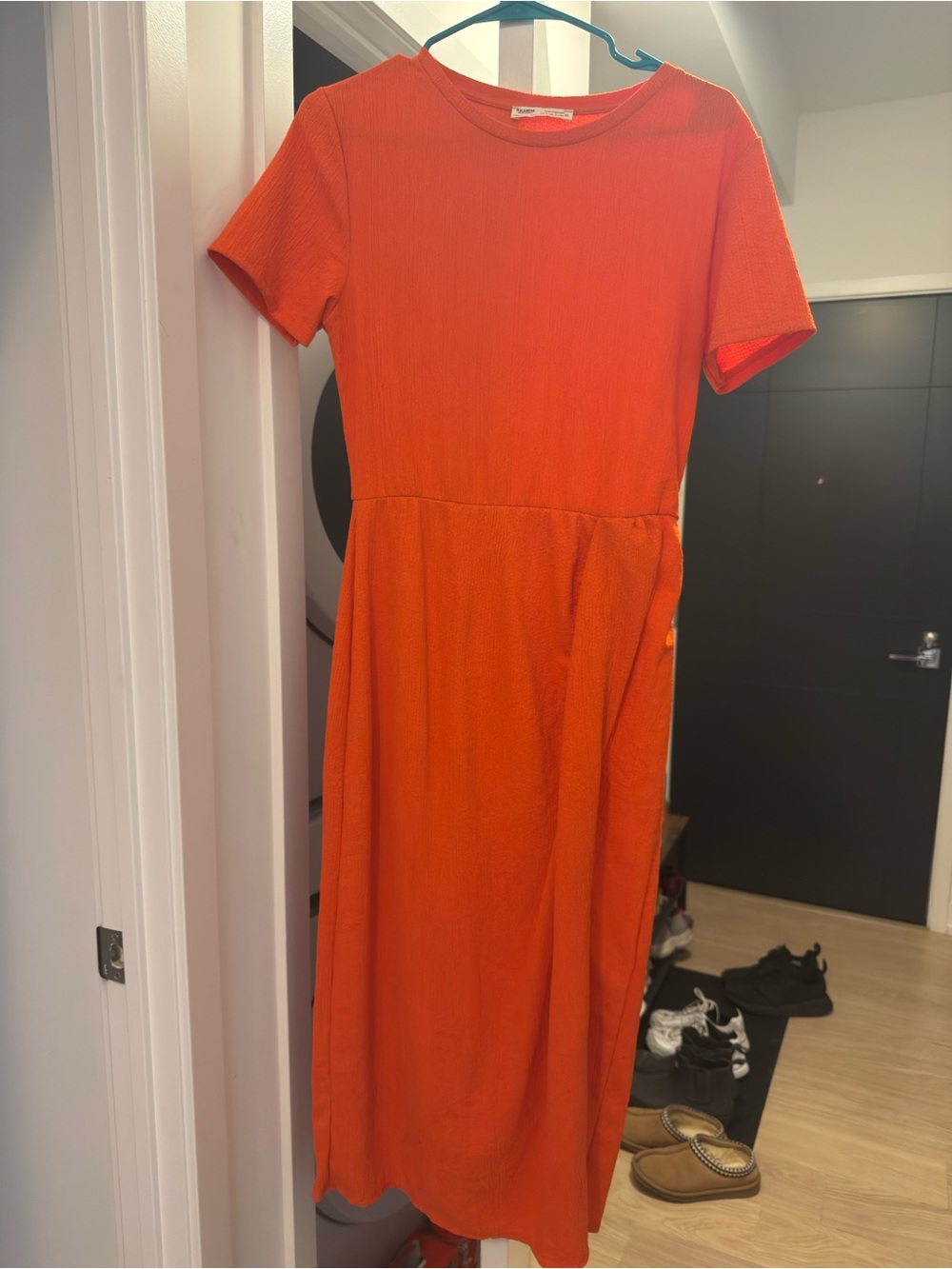 Pull&Bear Vibrant Orange Short-Sleeve Midi Dress
